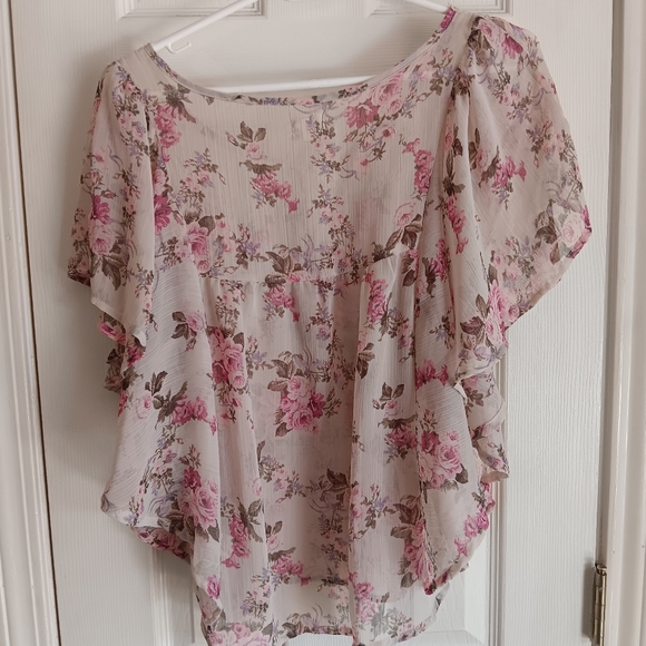 MUDD Ladies semi shear , lace top with chest ties. Size Small - Picture 6 of 7